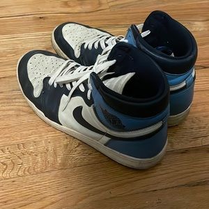 Jordan 1 Obsidian